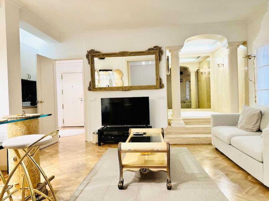Entero En Chamartin 113 Apartamento Madri